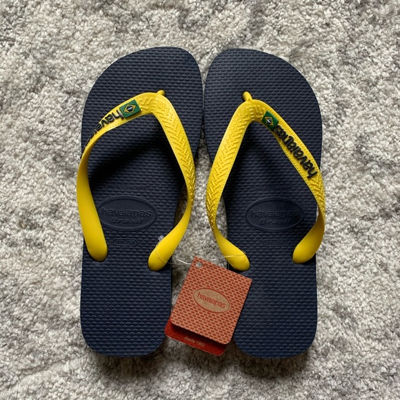 havaianas unisex flip flops
